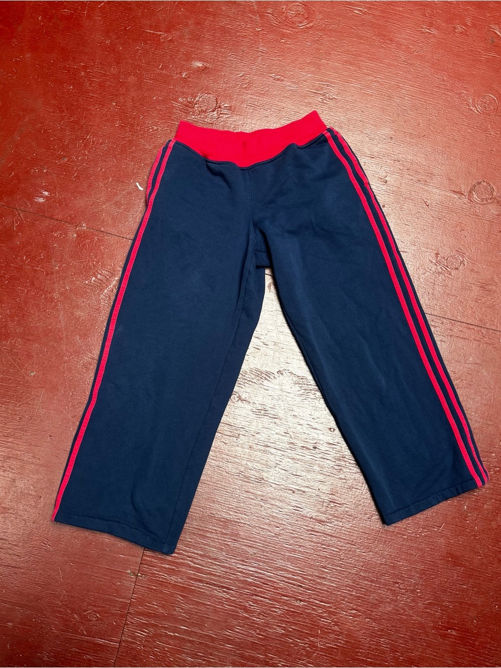 Vintage Capri Adidas Navy and Red with Contrast Stripes
